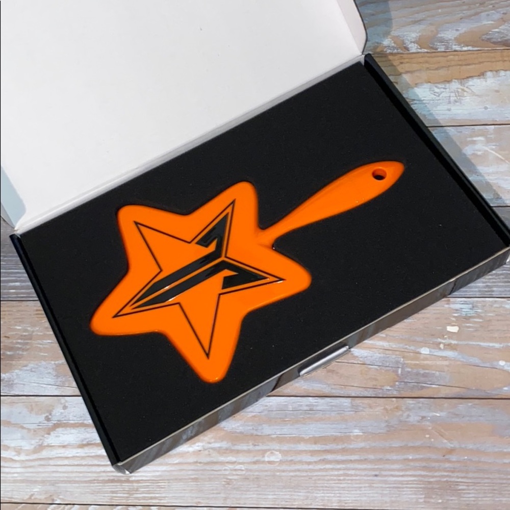 Jeffree Star Halloween mysterybox exclusive mirror